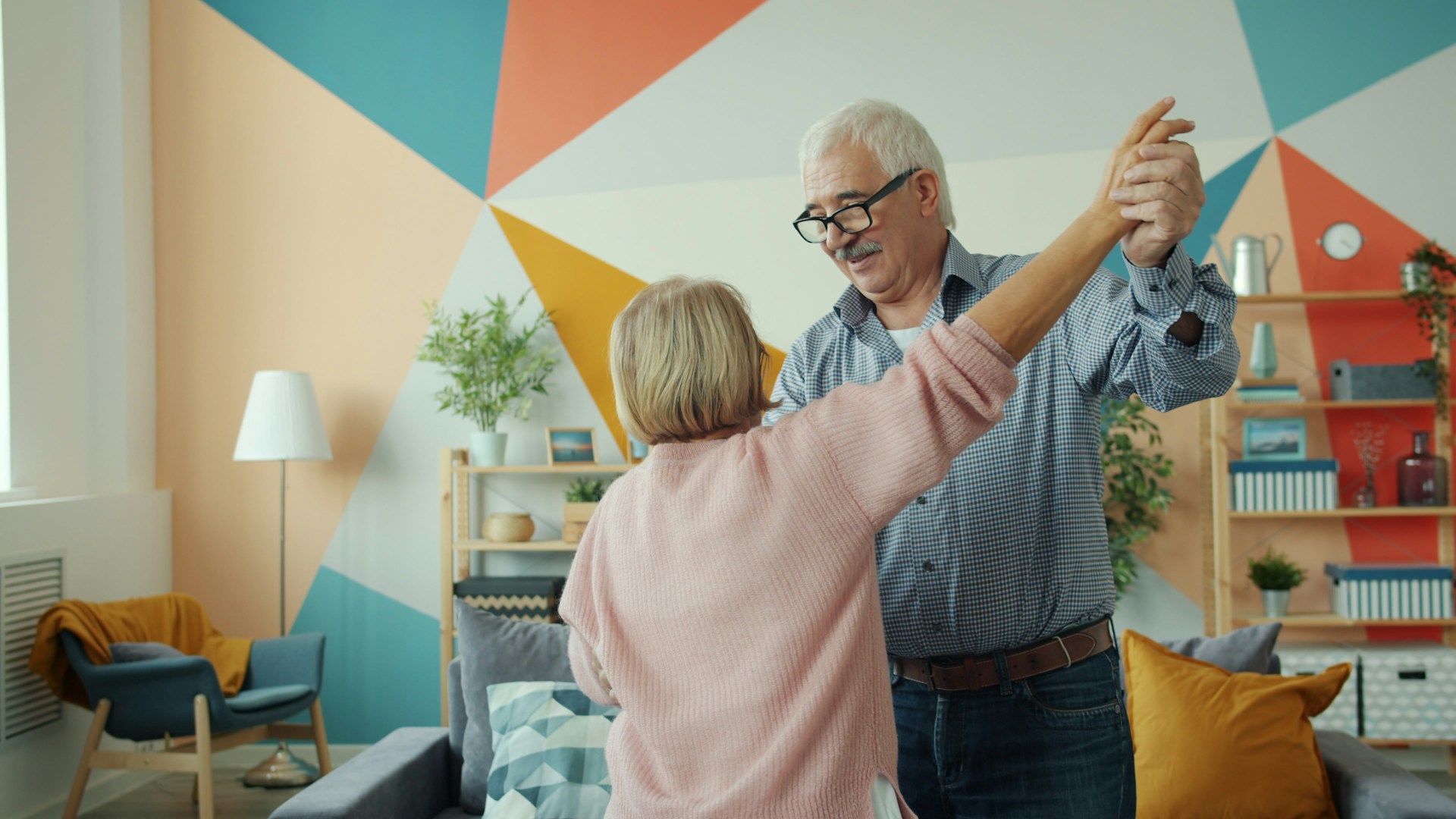 5 Crucial Tips for Aging in Place